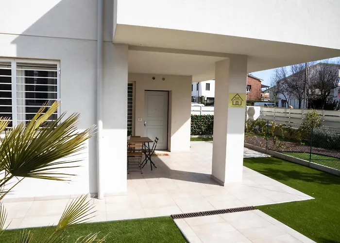 Vendégház Maisonette Park 4*